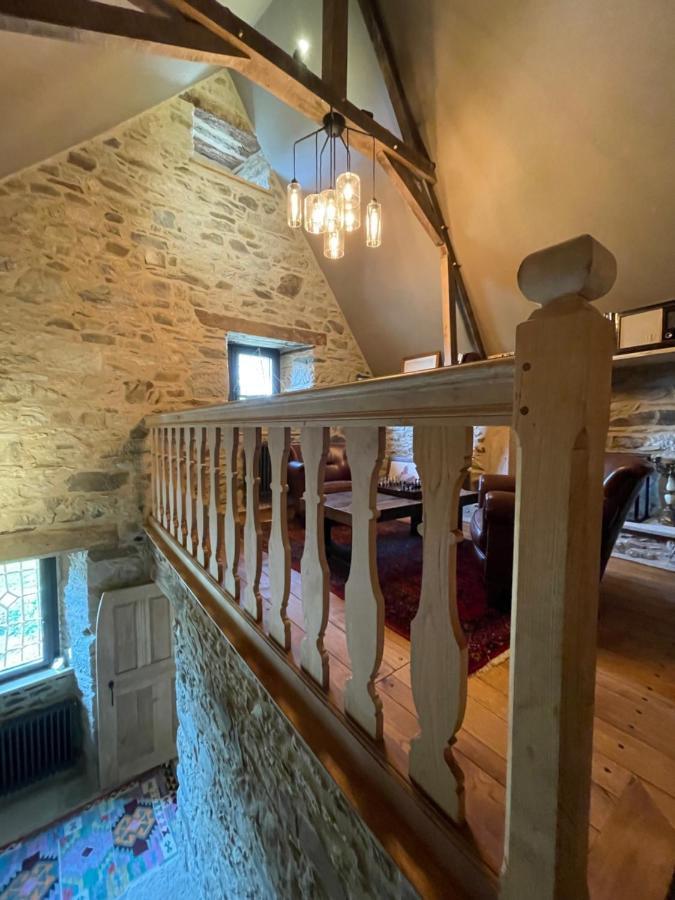 Manoir Medieval Du XV Ieme Siecle Minihy-Treguier Экстерьер фото